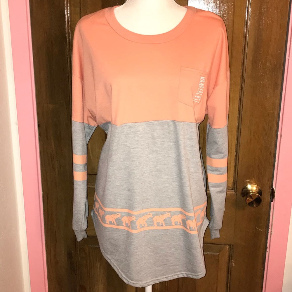 NWOT | Rue21 | Elephant Wanderlust Sweatshirt